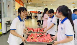 技师吃瓜,揭秘行业背后的趣味故事