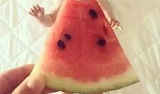 汉子吃瓜,揭秘“吃瓜群众”背后的文化现象