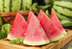 吃瓜在古代的说法,古时“吃瓜群众”的趣味解读