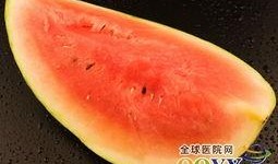 吃哈密瓜脸水肿,揭秘吃哈密瓜引发脸水肿的真相