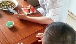 姨妈时候吃瓜,吃瓜也能养生？揭秘女性经期饮食新潮流