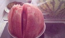 吃瓜搞笑老奶奶图片,太可爱了！